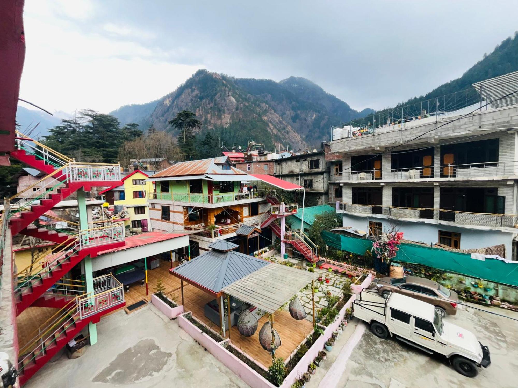 Hotel Dream Valley Kasol #Near Mall Road #River View #Parking #Gaming Zone #Open Terrace #Restaurant Eksteriør bilde
