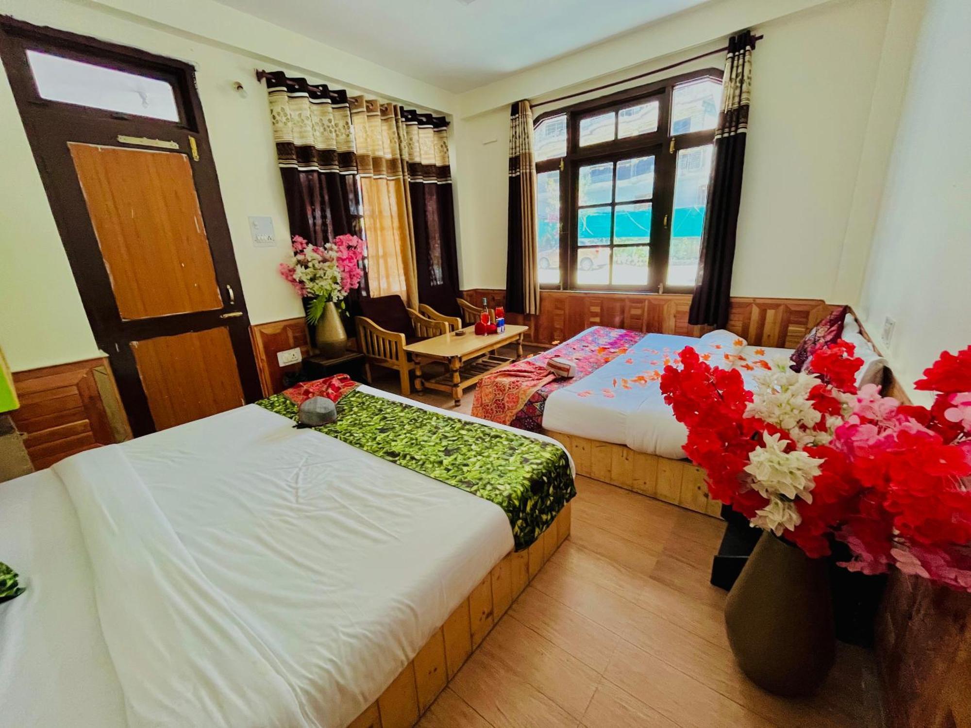 Hotel Dream Valley Kasol #Near Mall Road #River View #Parking #Gaming Zone #Open Terrace #Restaurant Eksteriør bilde