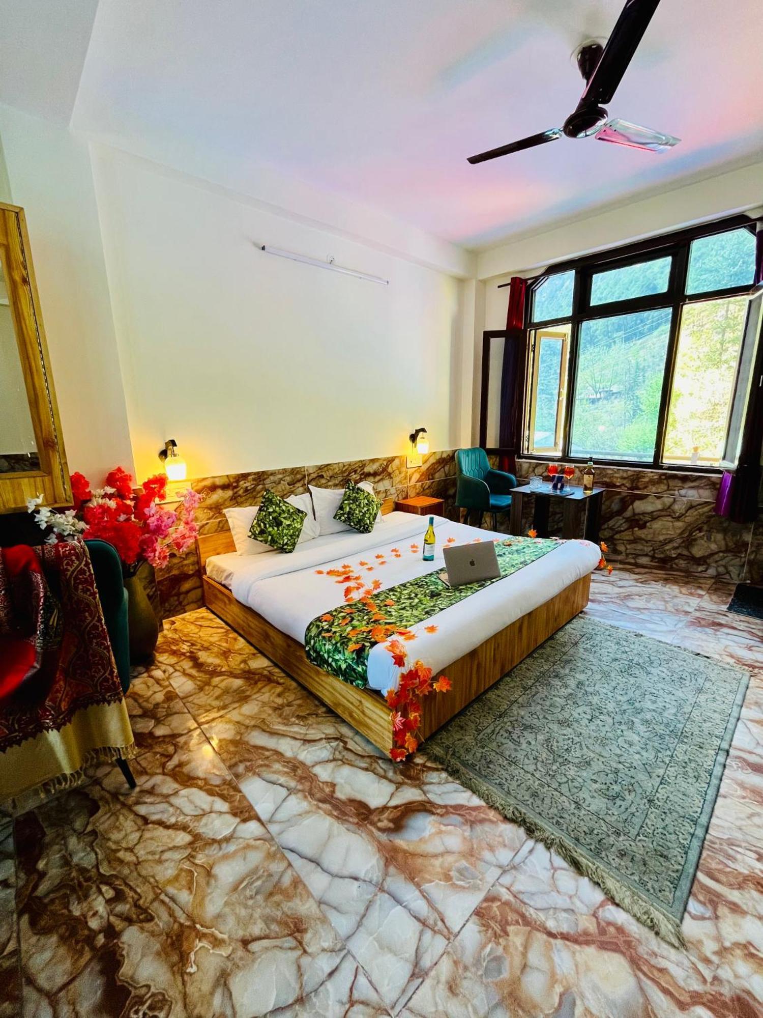 Hotel Dream Valley Kasol #Near Mall Road #River View #Parking #Gaming Zone #Open Terrace #Restaurant Eksteriør bilde
