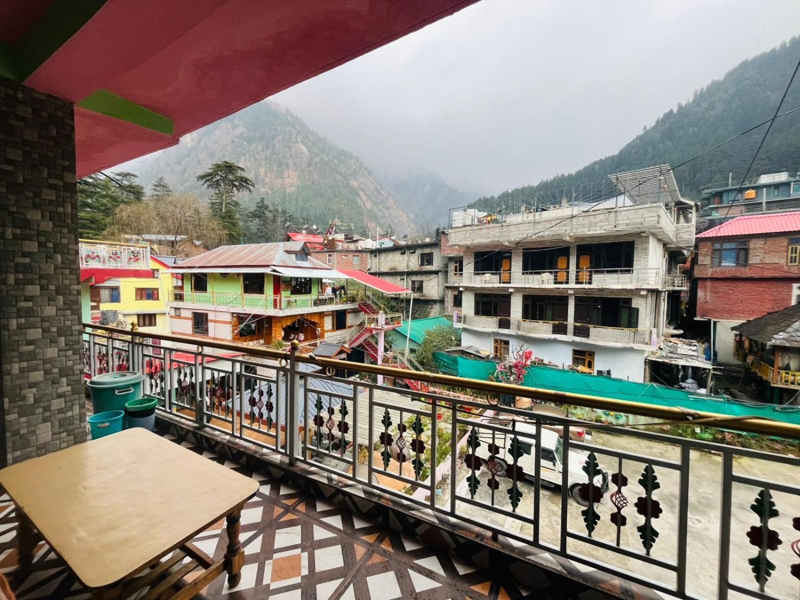 Hotel Dream Valley Kasol #Near Mall Road #River View #Parking #Gaming Zone #Open Terrace #Restaurant Eksteriør bilde